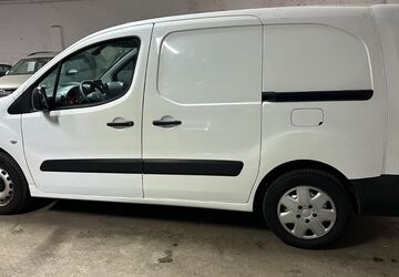 Citroen Berlingo 210.000 km 6.450 &euro; Berlin 13409