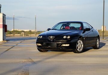 Alfa Romeo GTV 83.116 km 11.999 &euro; Berlin 12527