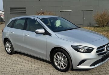 Mercedes-Benz B 250 18.280 km 26.990 &euro; Mittenwalde 15749