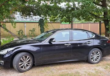INFINITI Q70 148.000 km 14.000 &euro; Königs Wusterhausen 15711