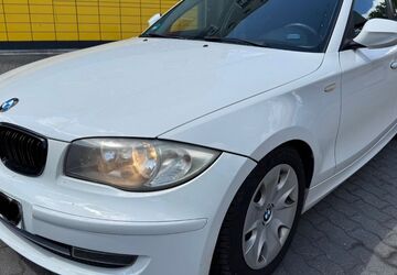 BMW 118 175.000 km 2.399 &euro; Berlin 13055