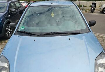 Ford Fiesta 112.000 km 2.800 &euro; Berlin 12249