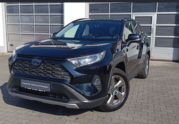 Toyota RAV 4 73.500 km 27.950 &euro; Berlin 13403