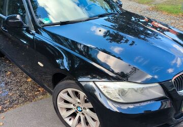 BMW 330 253.000 km 5.999 &euro; Berlin - Schöneberg 10781