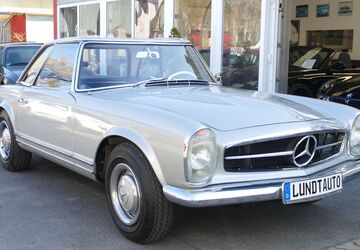 Mercedes-Benz 230 5.499 km 59.900 &euro; Berlin 14165