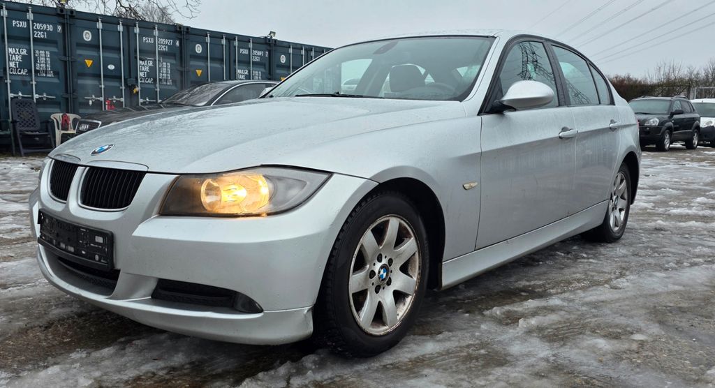BMW 318 225.346 km 2.650 &euro; Fredersdorf - Vogelsdorf 15370