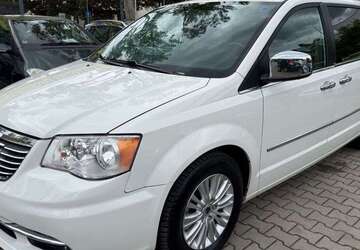 Lancia Voyager 160.000 km 8.650 &euro; Berlin 13407