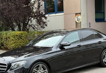 Mercedes-Benz E 220 265.000 km 21.500 &euro; Berlin 12351