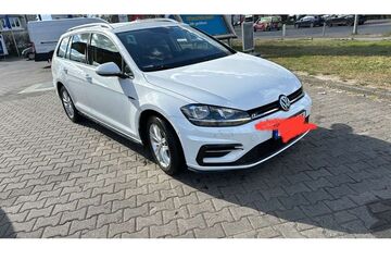 VW Golf 100.645 km 14.500 &euro; Berlin 10557