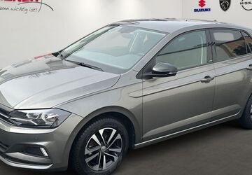 VW Polo 70.514 km 13.590 &euro; Berlin 13437