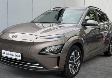 Hyundai KONA 14.596 km 18.990 &euro; Potsdam 14469