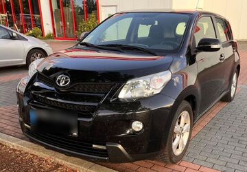 Toyota Urban Cruiser 75.102 km 6.000 &euro; Berlin 10437