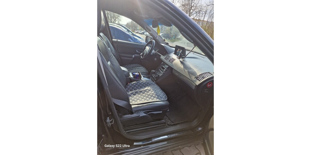 Volvo XC 90 188.000 km 11.000 &euro; Berlin 10178