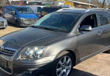 Toyota Avensis 190.000 km 3.299 &euro; Berlin 13409