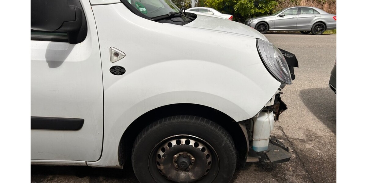 Renault Kangoo 211.000 km 1.800 &euro; Berlin 10178