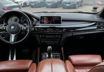BMW X5 M50 202.000 km 24.500 &euro; Berlin 13585