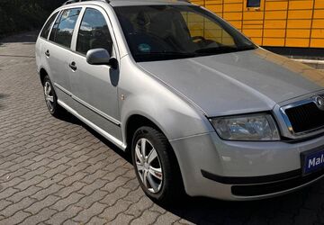 Skoda Fabia 212.387 km 2.299 &euro; Berlin 13055