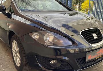 Seat Leon 126.848 km 4.790 &euro; Berlin 12107