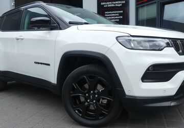 Jeep Compass 18.767 km 23.600 &euro; Berlin 13156