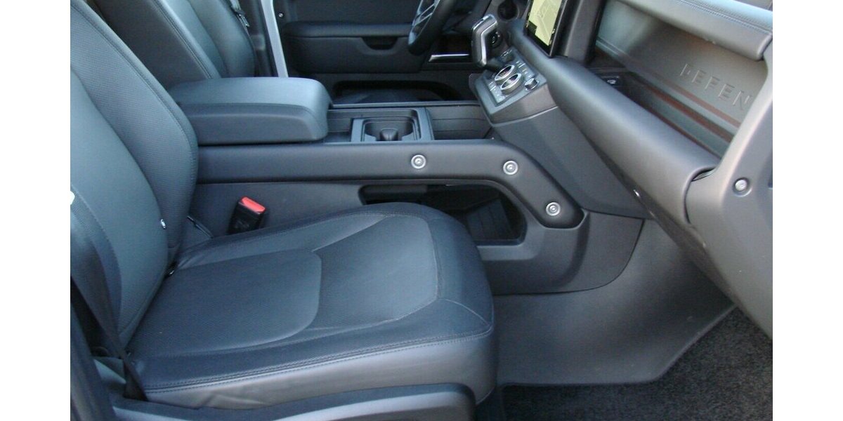 Land Rover Defender 110 HSE AWD Dynamic-X Pano 360ºSHZ AHK Me 39.980 km 74.980 &euro; Falkensee 14612