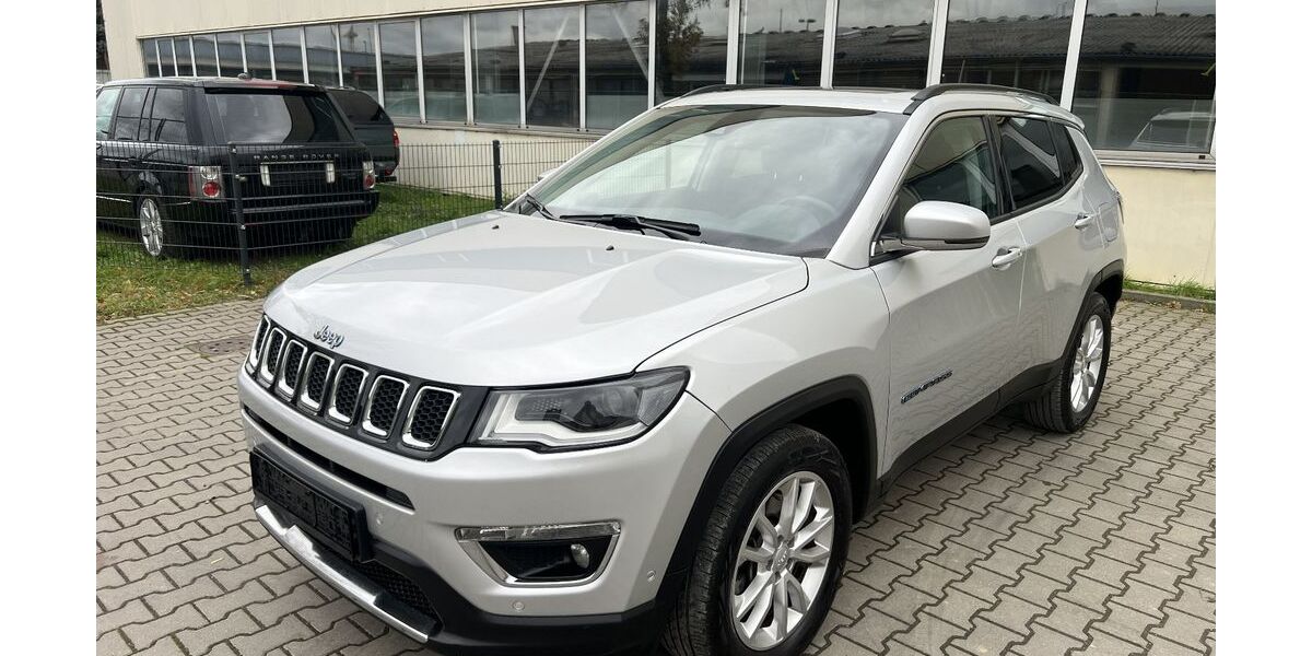 Jeep Compass 152.000 km 17.999 &euro; berlin 12305