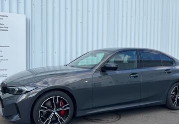 BMW 318 9.699 km 36.990 &euro; Berlin 12439