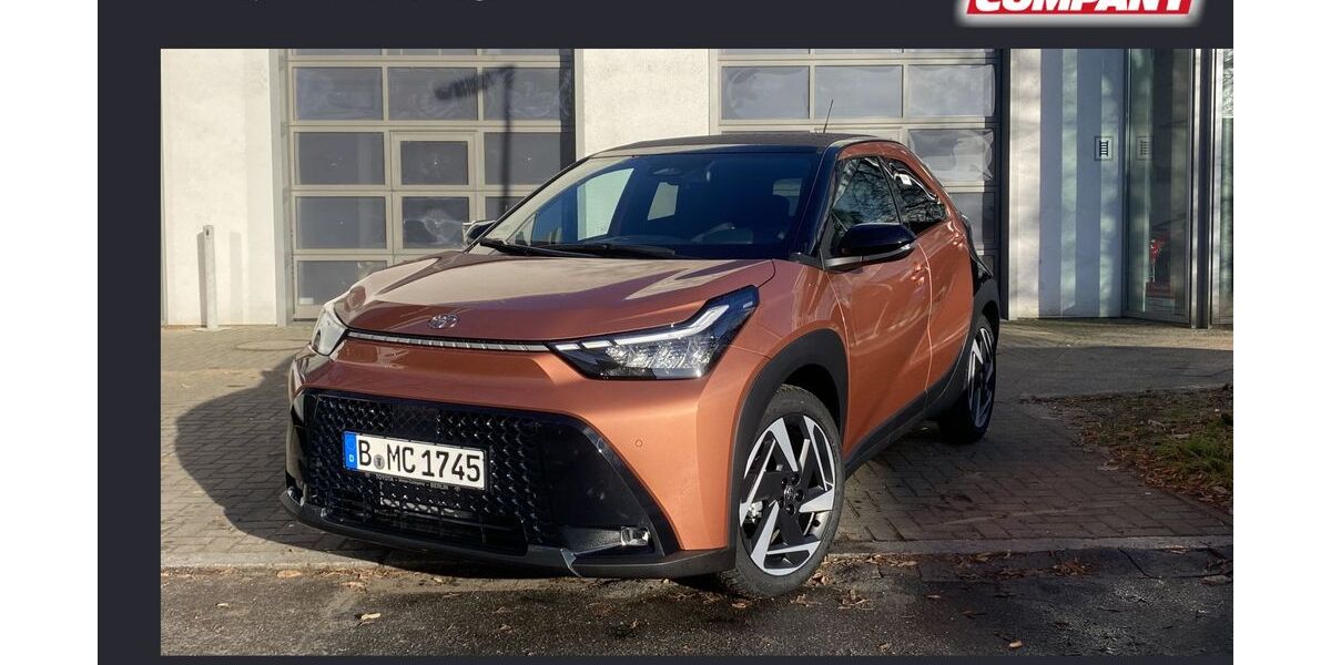 Toyota Aygo (X) 1.901 km 30.390 &euro; Berlin 13403