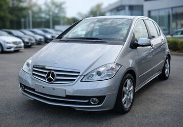 Mercedes-Benz A 200 84.965 km 9.990 &euro; Berlin-Schöneberg 12101
