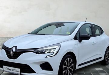 Renault Clio 30.323 km 12.998 &euro; Berlin 13599