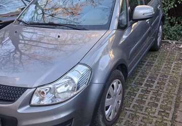 Suzuki SX4 78.500 km 7.600 &euro; Charlottenburg (Berlin) 10625