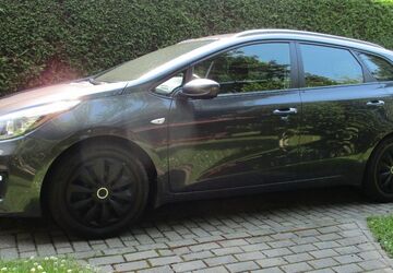 Kia ceed Sportswagon 198.000 km 7.999 &euro; Berlin 13053