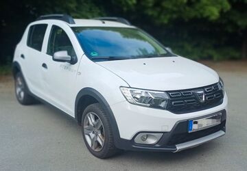 Dacia Sandero 117.962 km 6.000 &euro; Berlin 12349