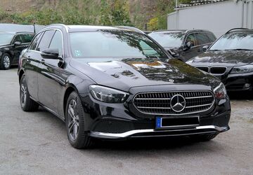 Mercedes-Benz E 220 40.000 km 30.900 &euro; Berlin 12683