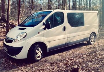 Opel Vivaro 241.000 km 6.000 &euro; Berlin - Prenzlauer Berg 10405
