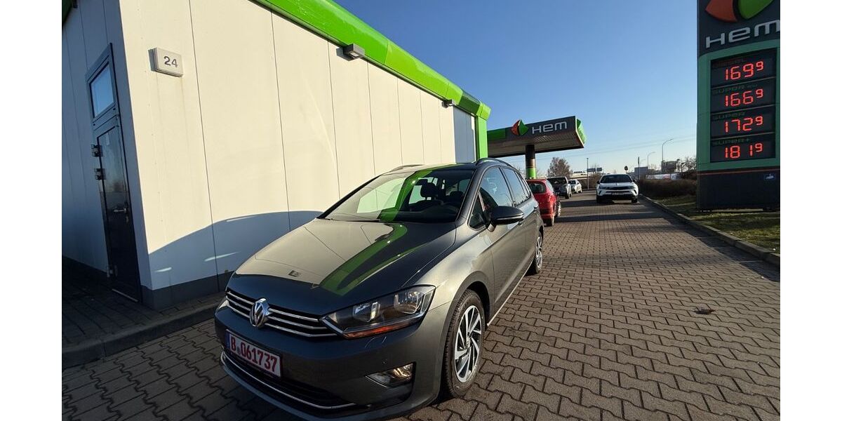VW Golf 48.000 km 14.850 &euro; Berlin 12557