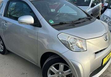 Toyota iQ 30.258 km 9.990 &euro; Berlin 13089
