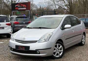 Toyota Prius 152.000 km 6.499 &euro; Berlin 13158