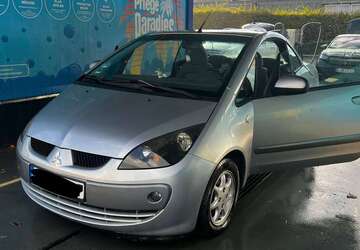 Mitsubishi Colt 91.000 km 2.100 &euro; Berlin 13593