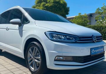 VW Touran 55.300 km 26.980 &euro; Berlin 10719