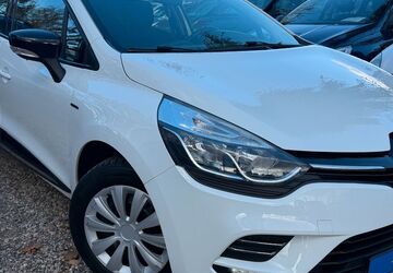 Renault Clio 69.684 km 8.490 &euro; Berlin 13089