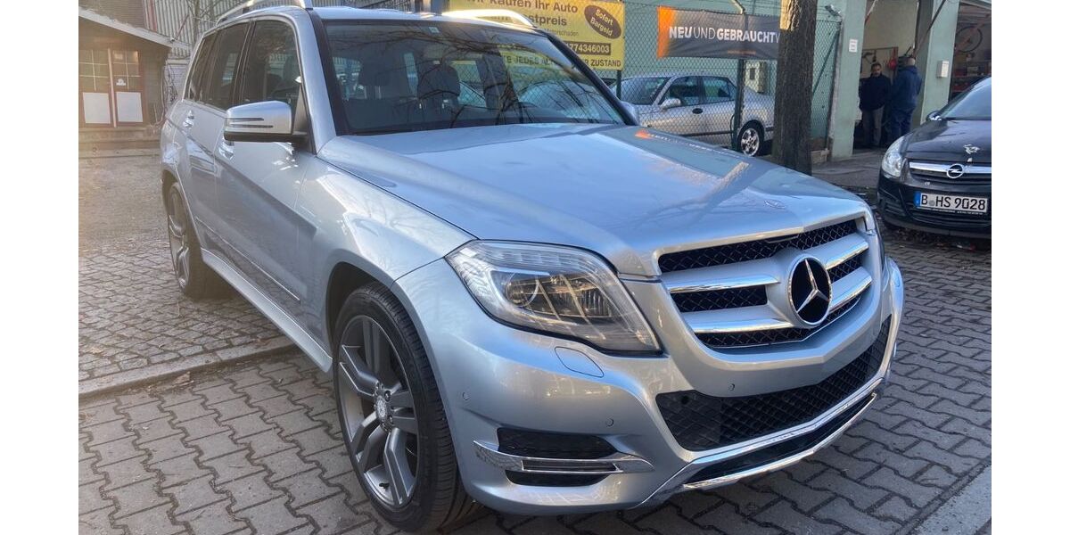 Mercedes-Benz GLK 220 142.997 km 13.990 &euro; Berlin 13599