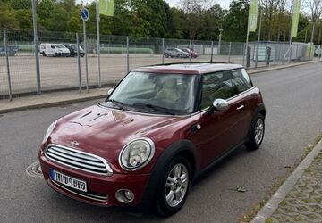 Mini ONE 167.000 km 4.500 &euro; Berlin 10405