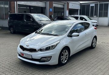 Kia pro ceed / ProCeed 81.065 km 8.990 &euro; Berlin 13403