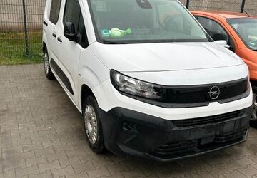 Opel Combo 64.049 km 12.999 &euro; Oberkrämer 16727