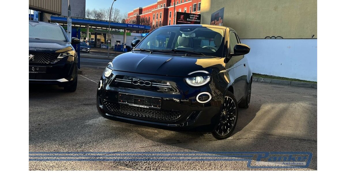 Fiat 500e La Prima By Bocelli 42kWh*Pano*ACC*LED*SHZ 13.910 km 18.990 &euro; Berlin 13187
