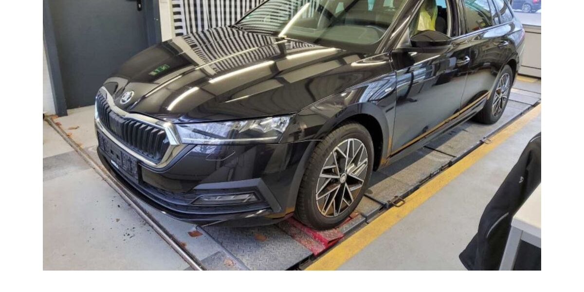 Skoda Octavia 39.963 km 23.900 &euro; Berlin 12359