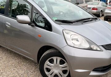 Honda Jazz 62.587 km 5.990 &euro; Berlin 13089