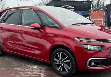 Citroen C4 Picasso 118.466 km 10.990 &euro; BERLIN 13127