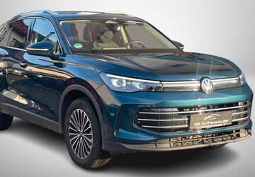 VW Tiguan 21.284 km 44.800 &euro; Potsdam 14480