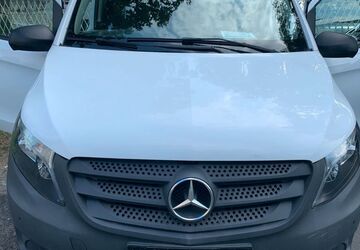 Mercedes-Benz Vito 198.000 km 10.899 &euro; Berlin 10829